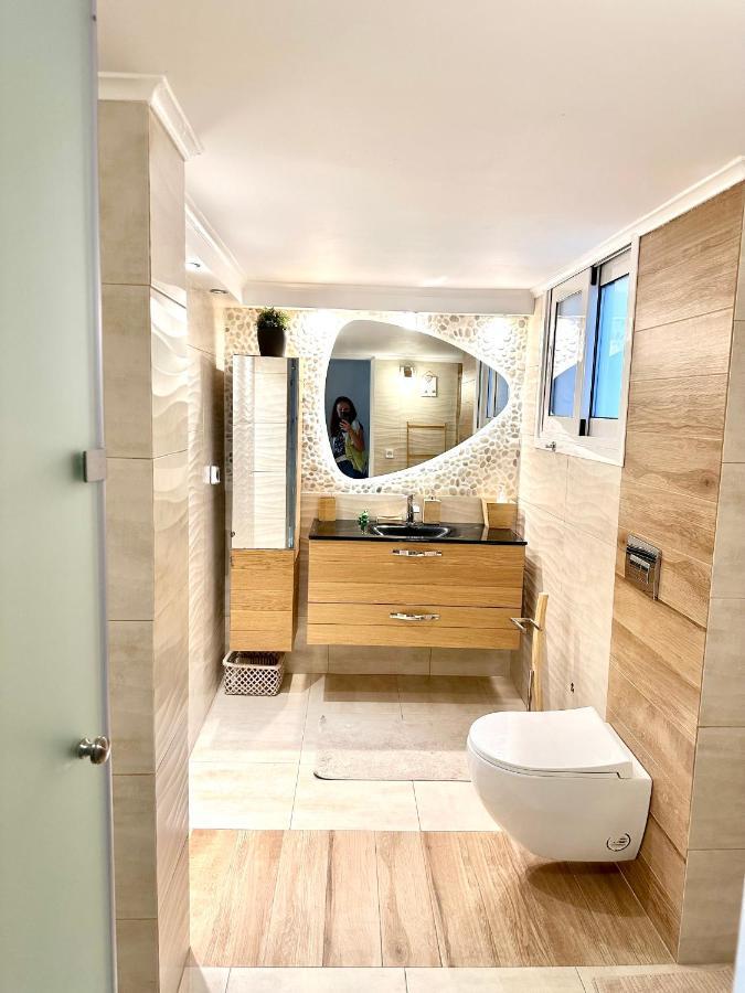 Cozy Apartment With Parking Near The City Center Athens Exterior photo