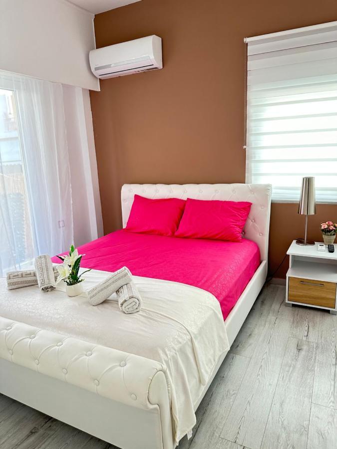 Cozy Apartment With Parking Near The City Center Athens Exterior photo